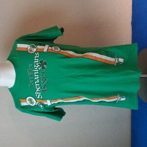 St. Patrick's Day T Shirt Adult M Green Shenanigans Irish Shirt